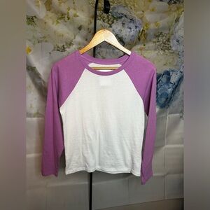 Hi Res women’s medium long sleeve t-shirt NWT